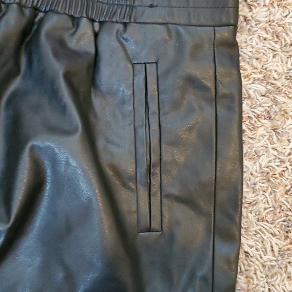 Ann Taylor Loft skirt - Picture 3 of 4